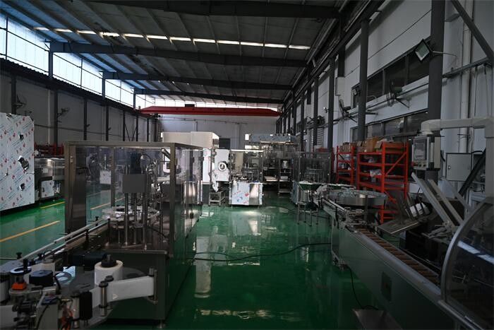 Suzhou Lingyao Intelligent Equipment Co., Ltd. linha de produção do fabricante