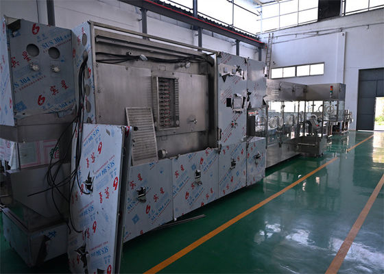 Comprar Máquina de enchimento de frascos de 5-25 ml, máquinas de lavagem, secagem, enchimento e vedação Alta precisão de enchimento e capacidade de saída estável, padrão GMP fabricação em linha