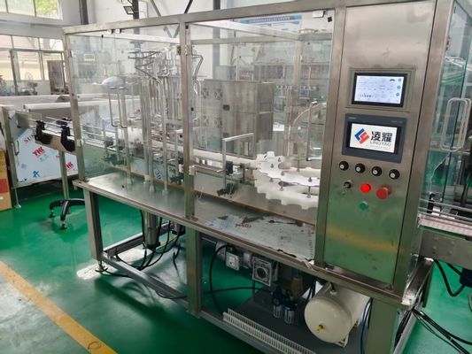 Comprar Máquina automática de enchimento de pesticidas e agroquímicos (500-1500 ml)
ExdIIBT6 Automatização à prova de explosão com protecção avançada contra gotas tóxicas e fumaça fabricação em linha