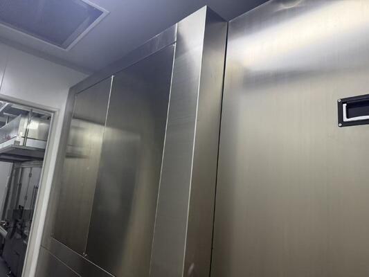 Comprar Máquina de enchimento de ampolas de vidro com processo integrado de enchimento, lavagem, secagem e selagem por chama fabricação em linha