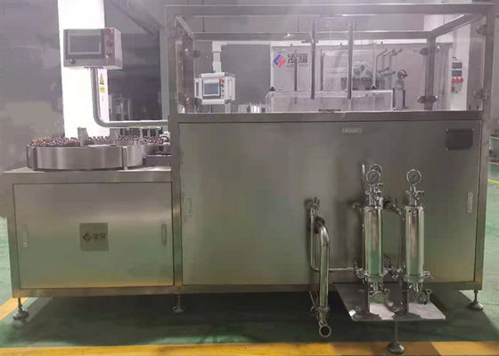 Máquina de enchimento de líquido farmacêutico para xaropes líquidos orais, alta velocidade de enchimento com 16 bocas de enchimento e 26 cabeças de tampa, padrão GMP