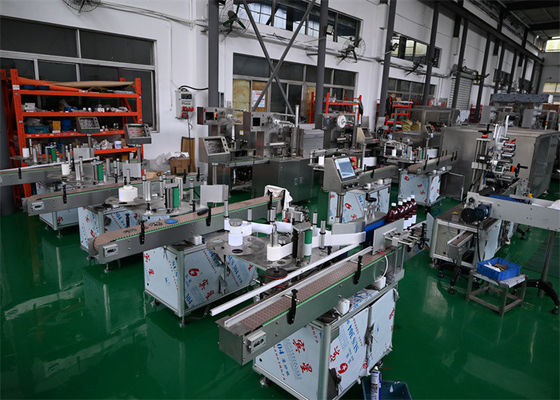 Bom preço. Máquina de rotulagem farmacêutica com sistema automático de rolagem - velocidade de rotulagem de 20 a 50 metros por minuto on-line