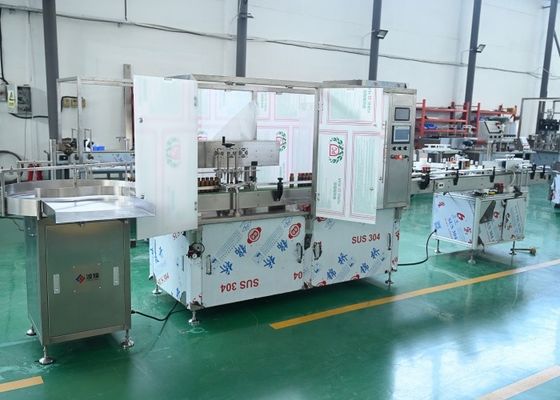 Bom preço. Máquina de enchimento de frasco pequeno para sprays de vitamina D3 e óleos essenciais de aromaterapia, máquina de produção GMP de alta velocidade com agulhas de enchimento de sifão on-line