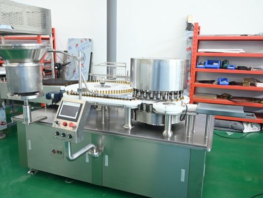 Bom preço. Máquina de enchimento de líquido farmacêutico de alta velocidade para xaropes para tosse, 99,5 precisão com bomba de pistão servo-driven on-line