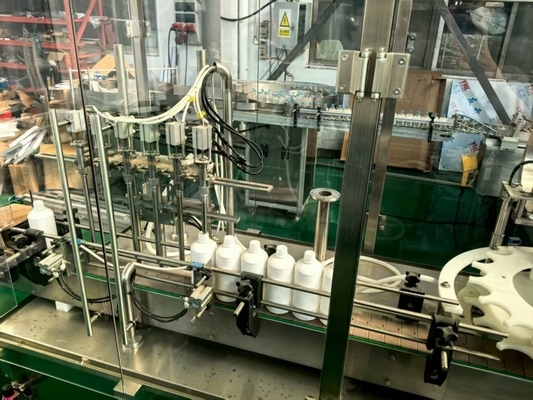 Máquina de enchimento de óleo essencial para garrafas de vidro e plástico de 5 a 50 ml Características avançadas Sem garrafa sem lavagem